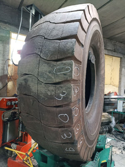 33.00R51 Bridgestone VRPS шина б/у