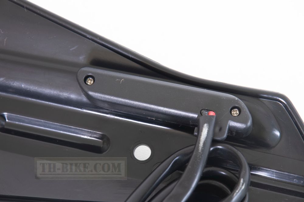 ZE72-3506. Flaps. XC Protectors With Smoke Flasher Black. Handguard ZETA