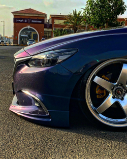 Клыки + вставка между клыками Mazda 6 GJ (2015–18)