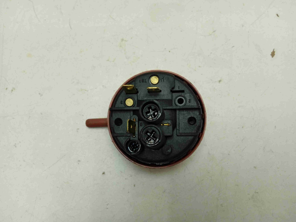 WM-F510STL/WW кт183 Датчик уровня воды для стиральной машины Dexp 3104050003 б/у