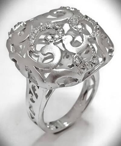 Ювелирное кольцо Эстерелла