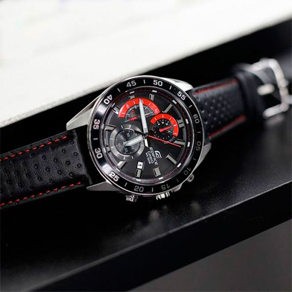 Наручные часы Casio EFV-550L-1A