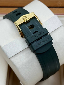 Часы Omega Seamaster Driving