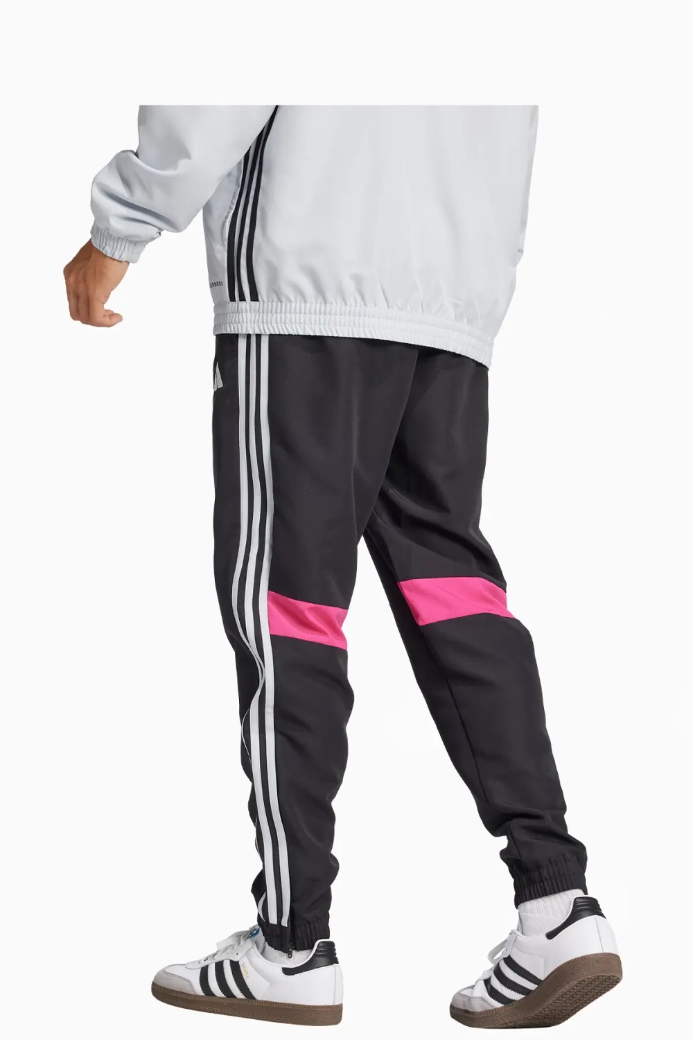 Штаны adidas Tiro 25 Essentials Woven - черный