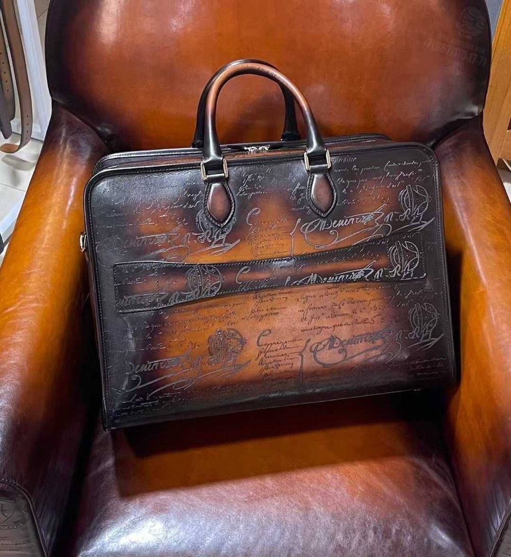Дорожная сумка Berluti Overnight Scritto