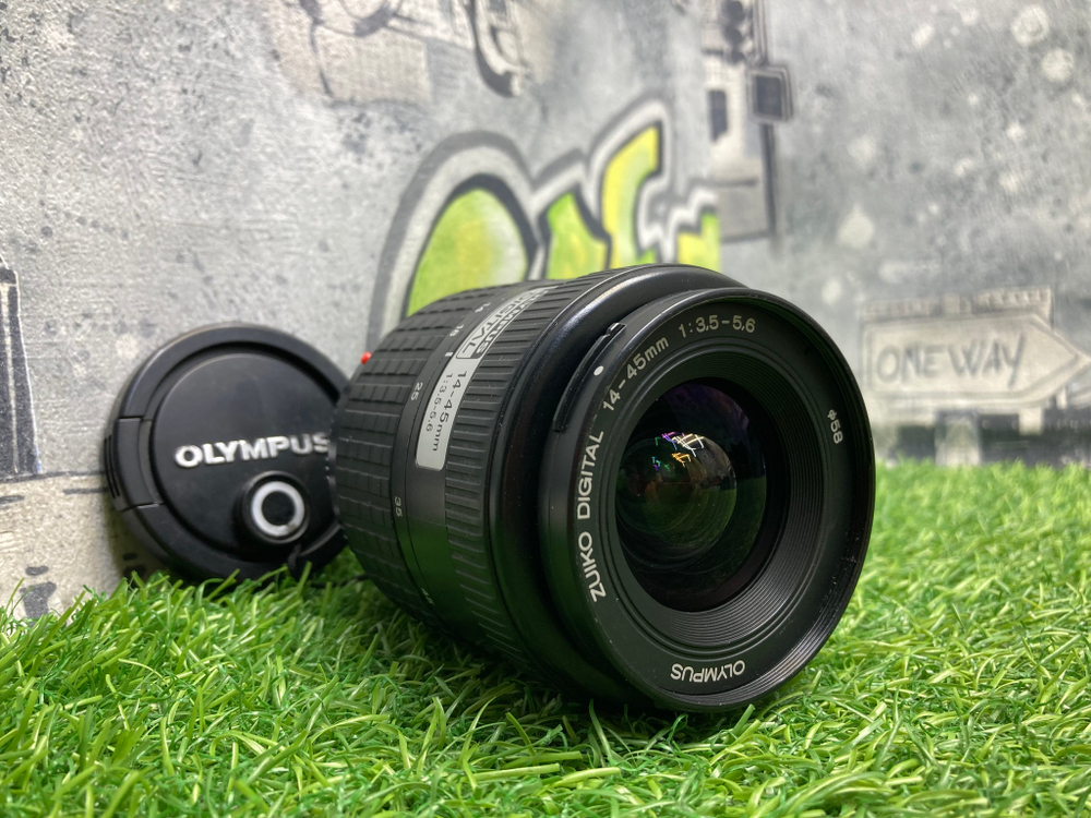 Olympus 14-45mm 3.5-5.6