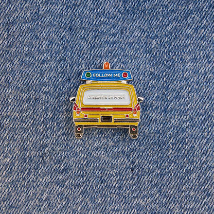 Значок автомобиль 2402 Эскорт