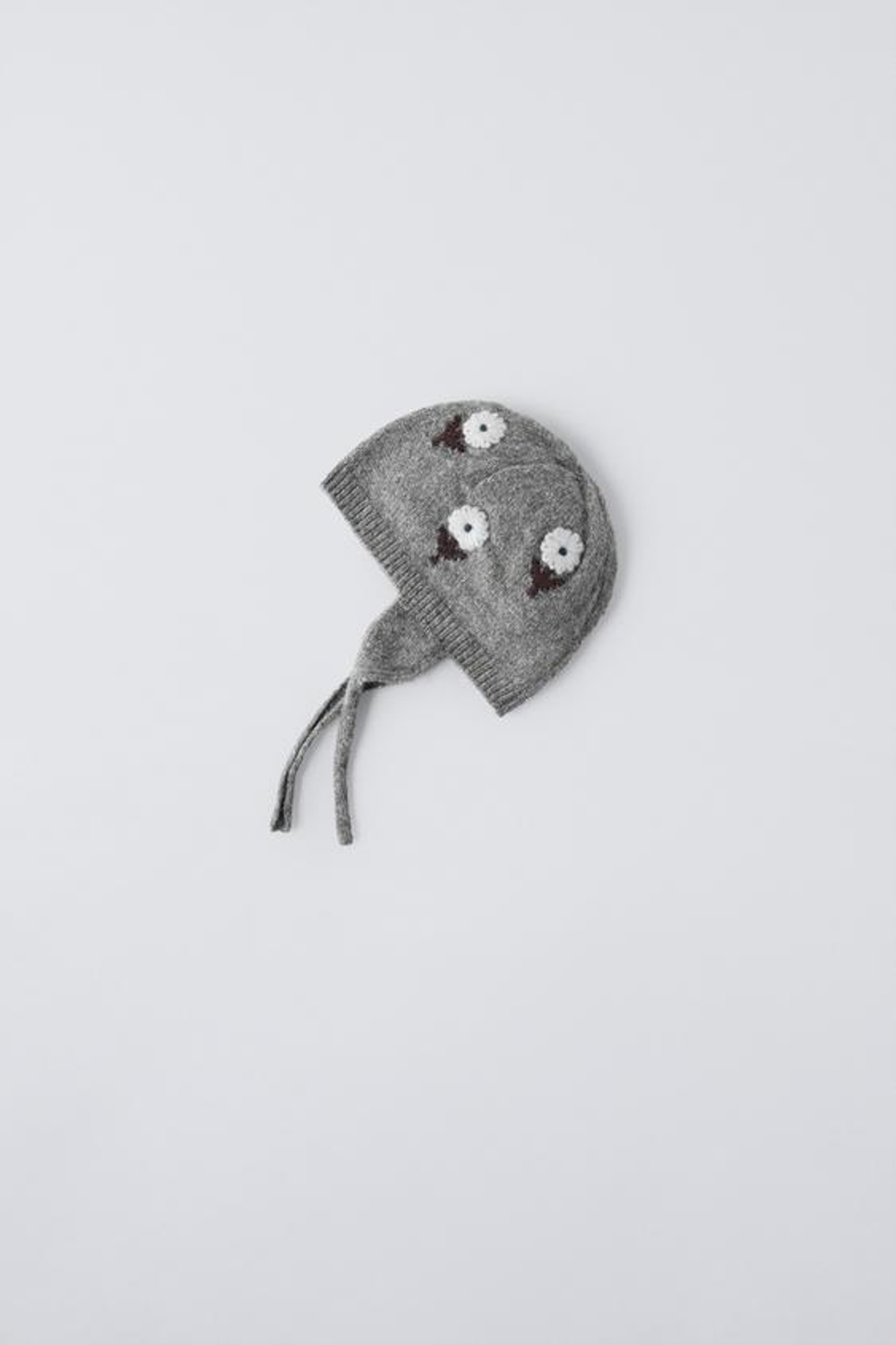 ZARA ТРИКОТАЖНАЯ ШАПКА С ЦВЕТОЧНОЙ ВЫШИВКОЙ, СЕРЫЙ