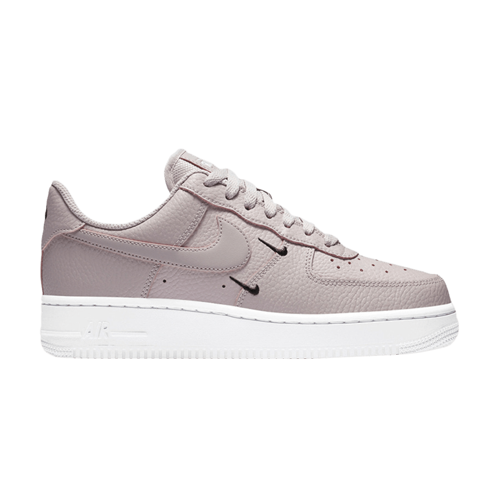 Кроссовки Nike Air Force 1 Low (Женская размерная сетка)