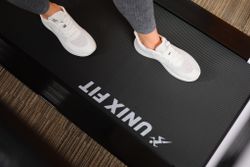 Беговая дорожка UNIX Fit Hi-tech F2 PLUS Arctic Ice, Dark Storm