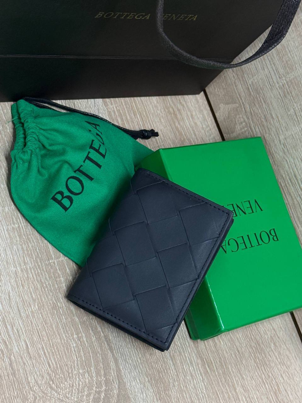 Визитница Bottega Veneta
