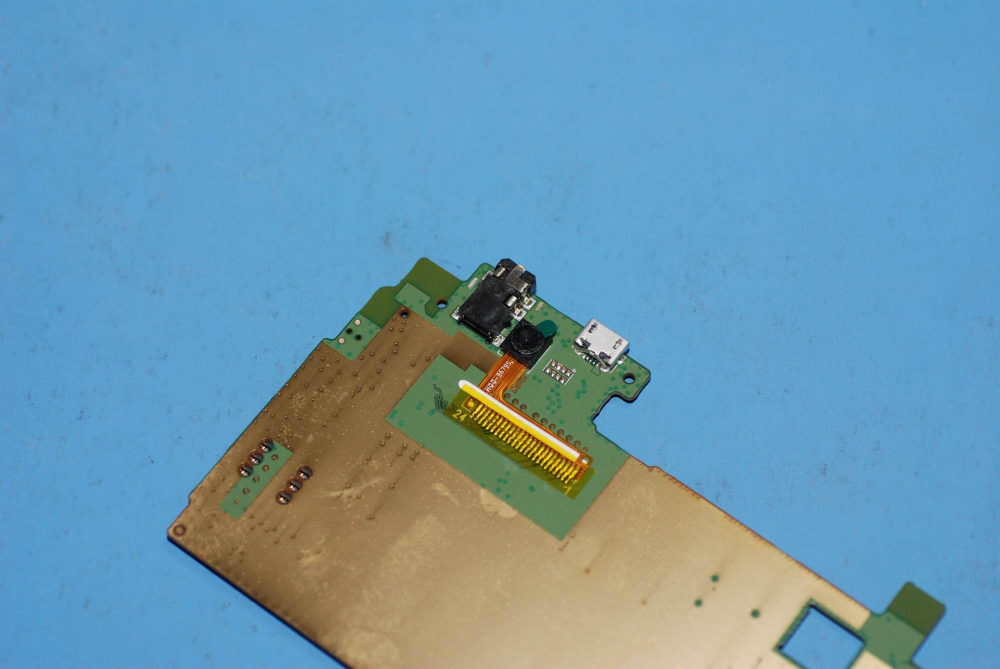 Материнская плата для планшета Lenovo A3300 ROW 3G + 8G eMMC (5B29A6N3TR), оригинал