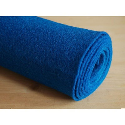 Синтепон в рулоне СИНИЙ 1м 30см х 0,8см