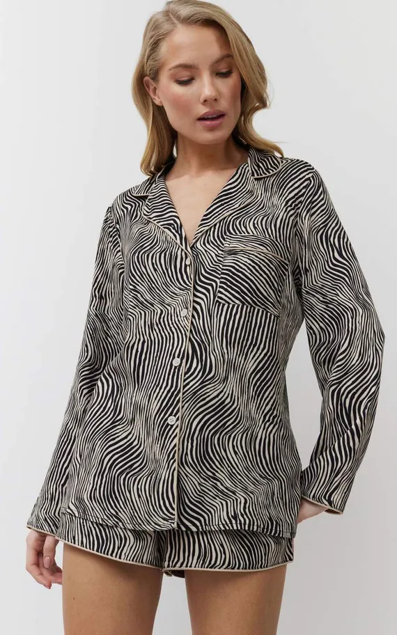 LINNA Пижама женская с шортами