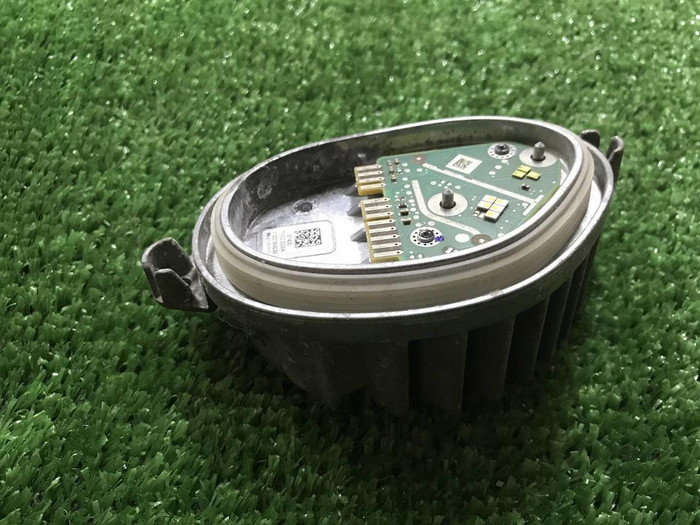 Модуль светодиодный левый BMW X7 G07 (2019-2022)