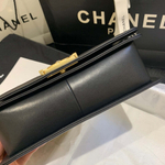 Chanel Boy 25 cm
