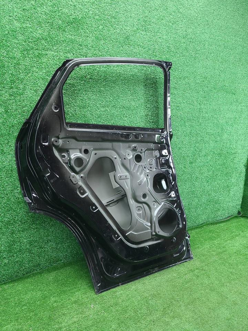 Дверь задняя левая Geely Tugella (2019-2024)