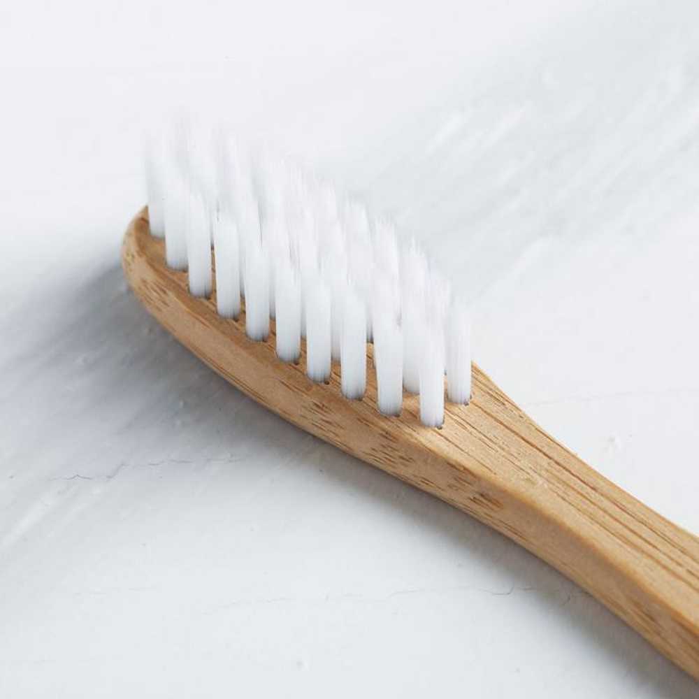 5864366 Детская зубная щётка «Прелесть», бамбук  15 × 2 × 1,5 см