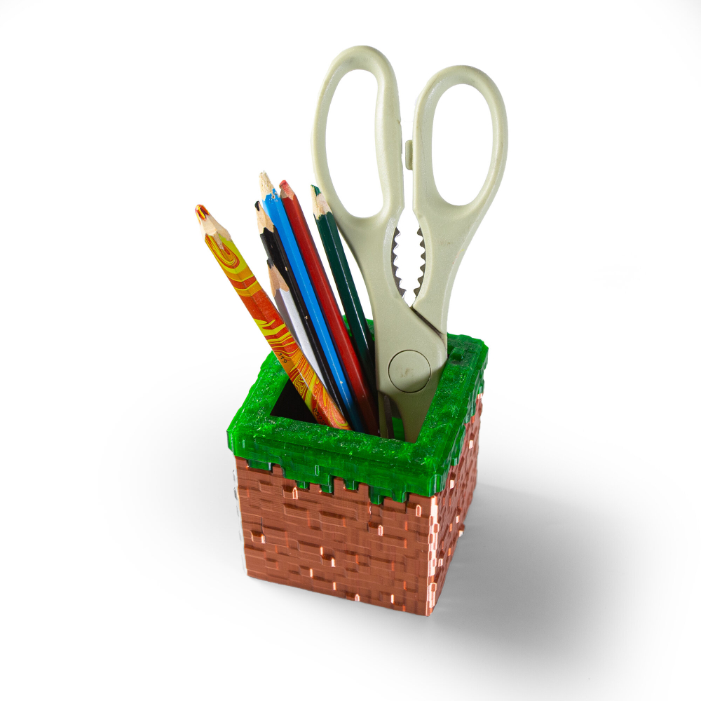 Подставка для карандашей "Minecraft" Майнкрафт в виде травяного блока, 3D печать, 8х7.5х7.5см, медно-зеленый