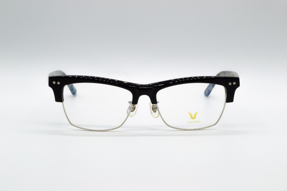 Изг. оправы Eyewear V2024 Col.03