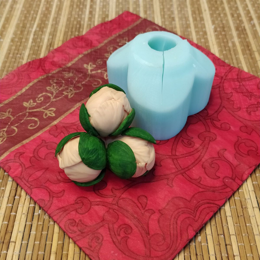 Молд силиконовый 3D "Бутон пиона" 3 шт №106