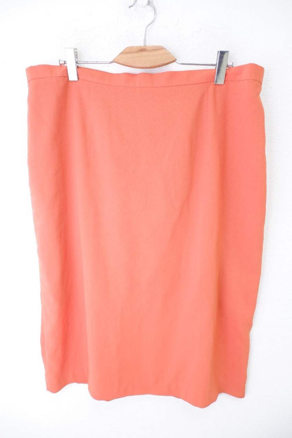 Юбка базовая однотонная 62 размер