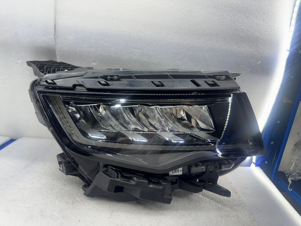 Блок-фара LED для Geely Haoyue, оригинал, 95% новая