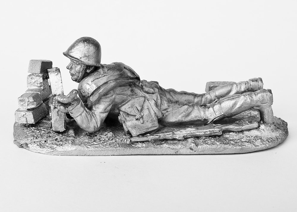 Оловянная миниатюра 2 номер расчета пулемет Максима