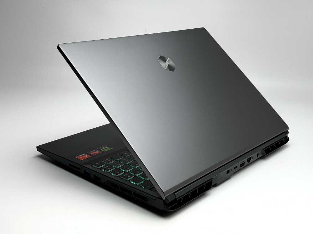 Игровой ноутбук Mechrevo Ryzen 9 7940H / RTX 4070 8GB / 16GB / 1TB / 2.5K / 240Hz / Win 11 / RU-EN клавиатура