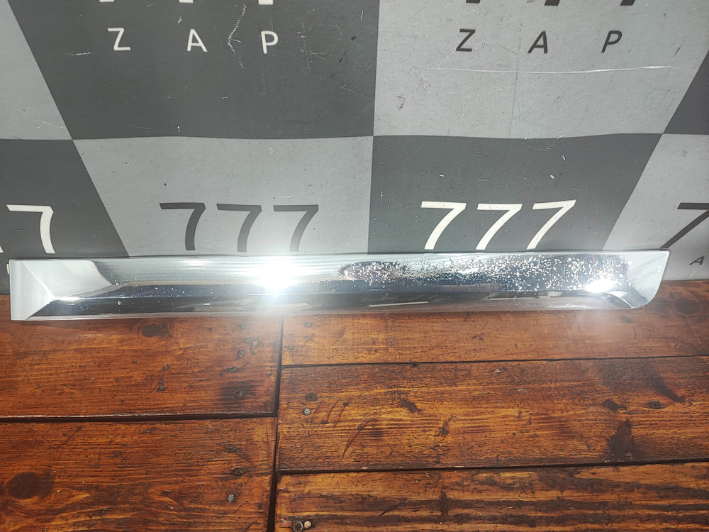 Накладка двери задней левой Chery Tiggo 8 Pro 21-нв Б/У Оригинал 16V0TP900