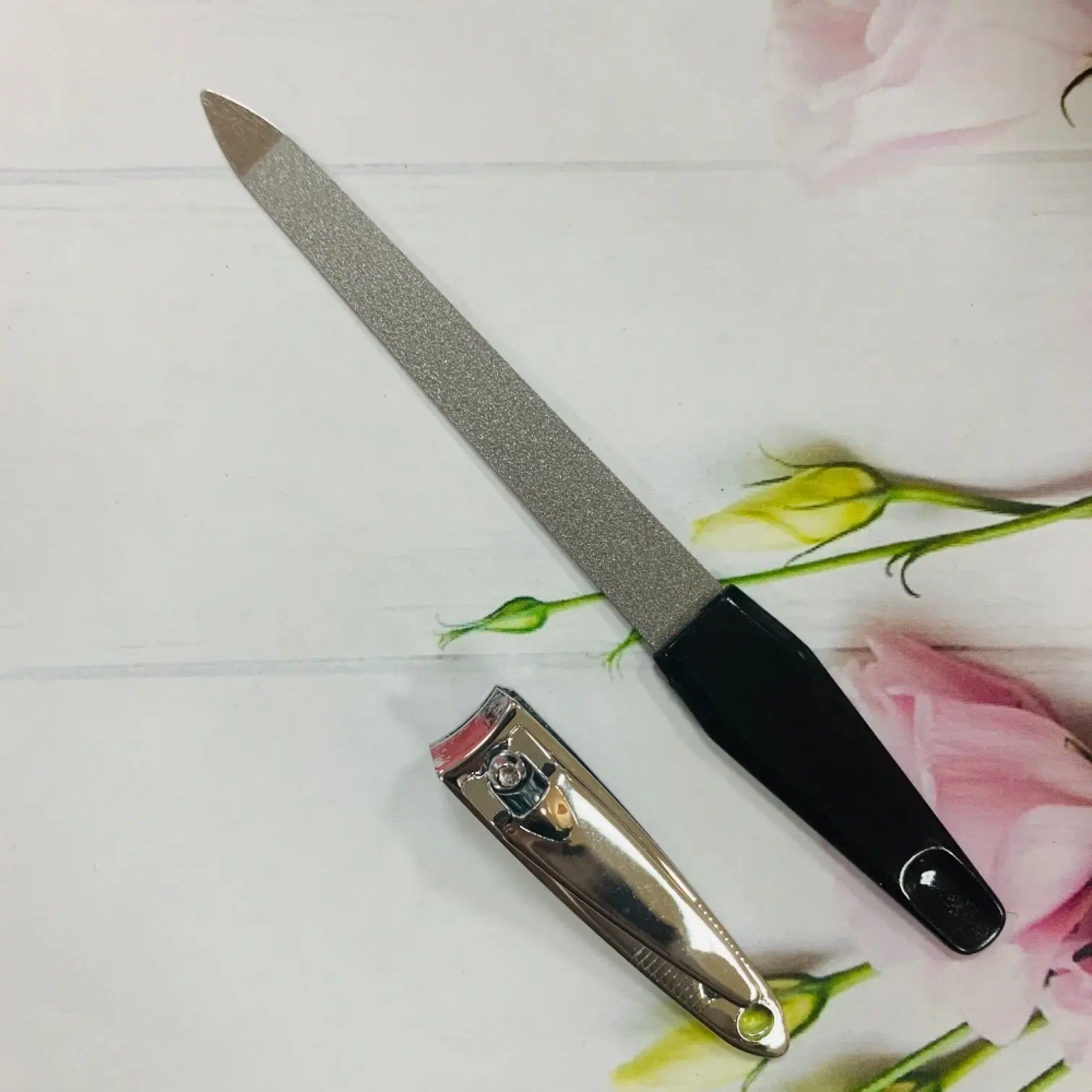 Маникюрный набор на блистере, 2 предмета «Ultramarine», (пилка металлическая 12,8см и кусачки 5,3см)✦