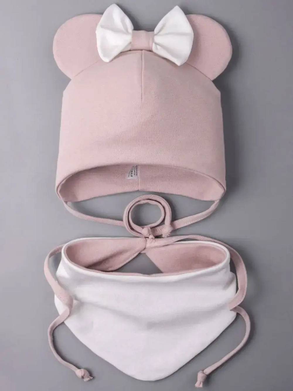 Шапка для девочек с ушками и снуд на осень