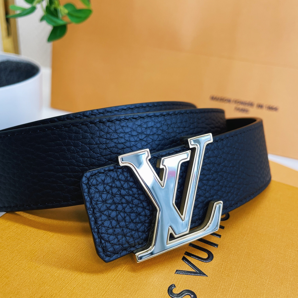 Louis Vuitton Двухсторонний кожаный ремень