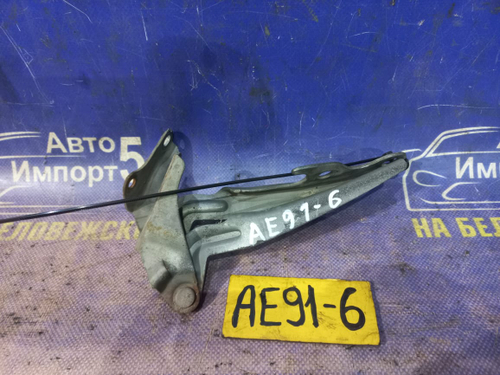Петля капота правая TOYOTA COROLLA 1991