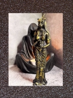 Свеча "Богиня Бастет"