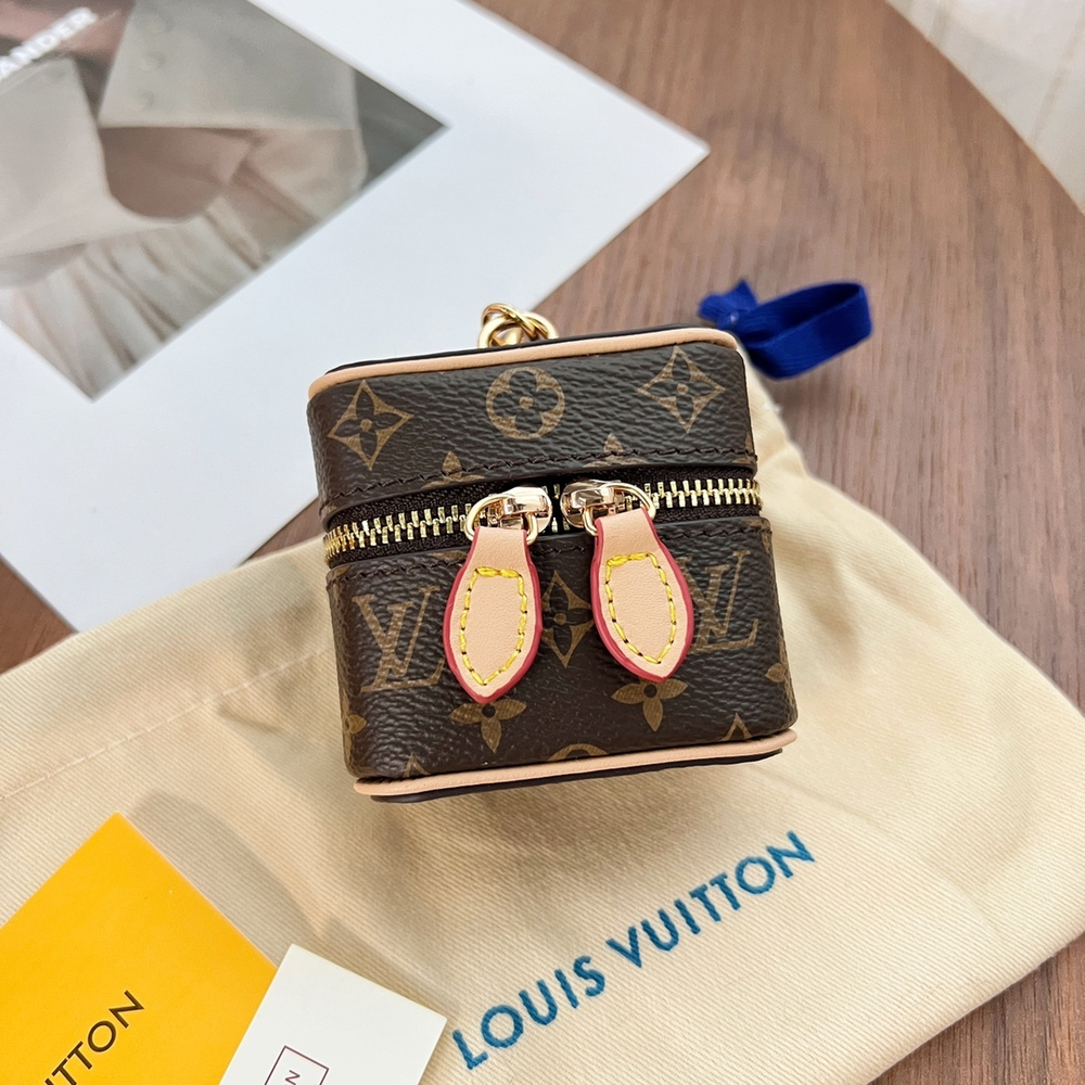 Louis Vuitton AirPods Case