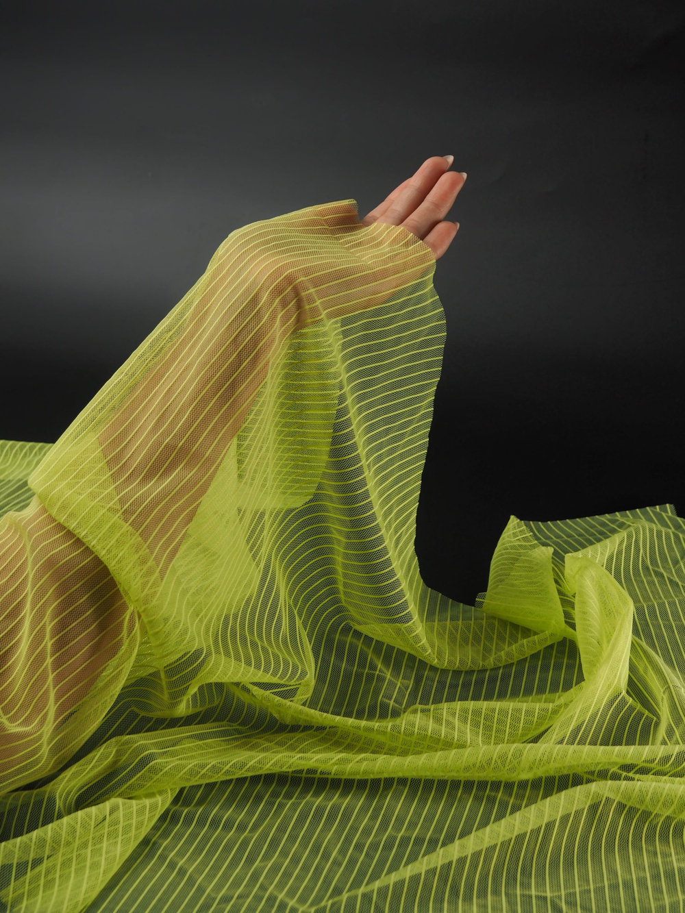 Сетка в полоску лимон неоновая малоэластичная метражом