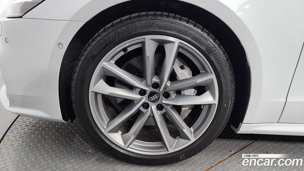 Audi A7 (4K) 55 TFSI Quattro Premium (02.2021)