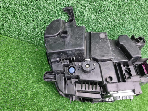 Фара левая Geely Tugella (2019-2024) LED