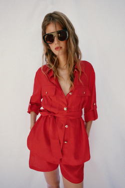 ZARA КУРТКА-САФАРИ ИЗ ЛЬНА С ПОЯСОМ, КРАСНЫЙ