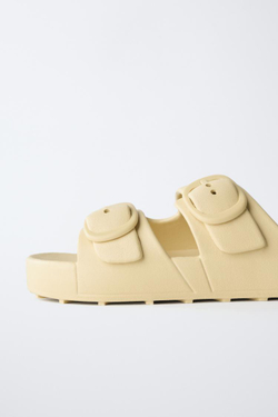 ZARA РЕЗИНОВЫЕ ТАПОЧКИ С ПРЯЖКАМИ, ЖЕЛТЫЙ