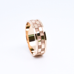 Обручальное кольцо