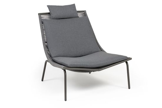 "Авиньон" кресло плетеное из роупа, каркас алюминий серый (RAL7022) муар, роуп серый круглый, ткань темно-серая 027