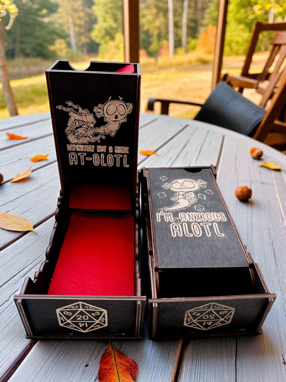 Dice Tower «Точно не мимик с аксолотлем 2» — дерево