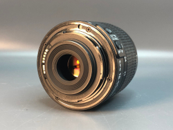 Canon 550D Kit 18-55mm, 12.890 кадров пробега
