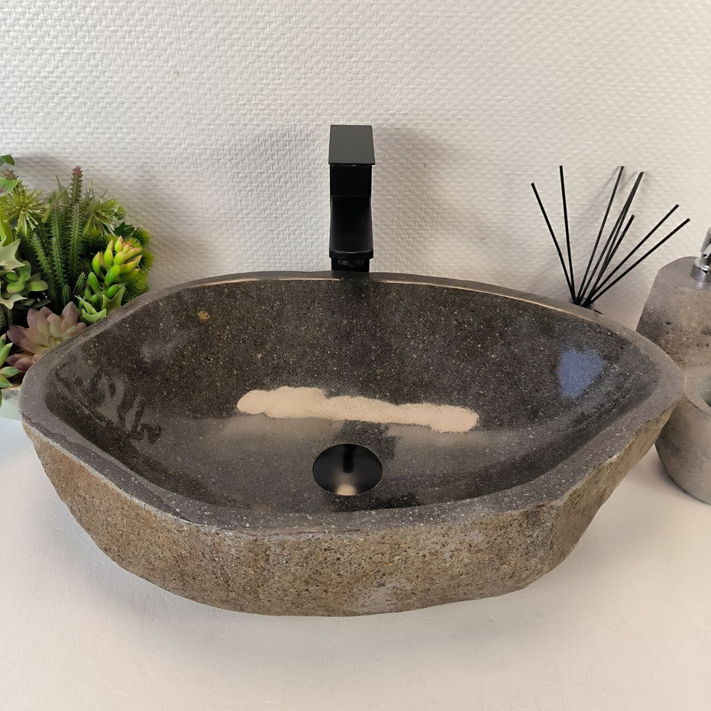 Раковина из речного камня RS-65383 58*36*15 0857