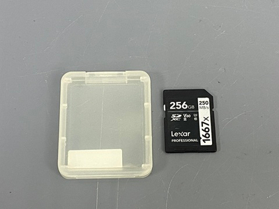 Lexar 256GB 250MB/s 1667X V60 II