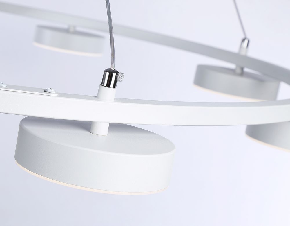 Ambrella Подвесной светодиодный светильник с пультом LineTech FL51761