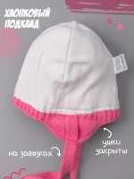 Шапка для девочки на завязках на осень