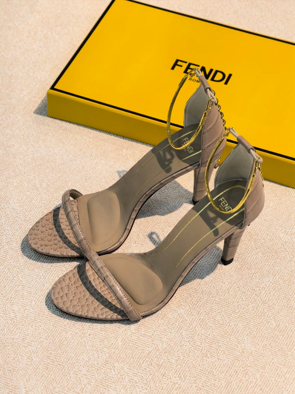 Туфли Fendi
